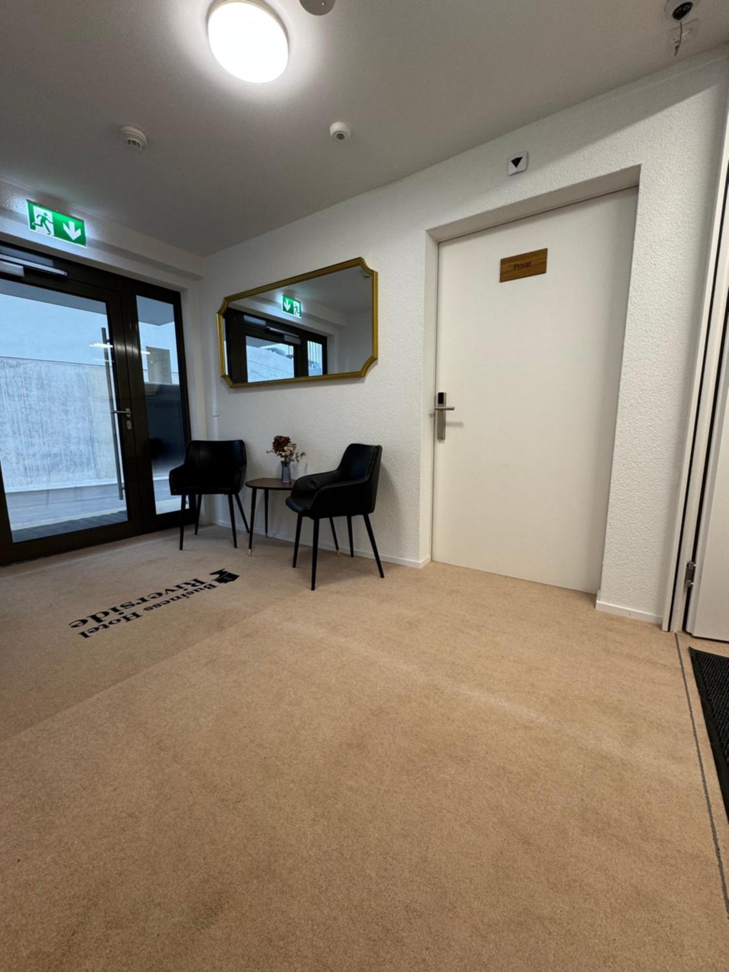 Business Hotel Riverside Duggingen Exterior foto